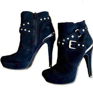 Guess gold studded ankle boots size 6